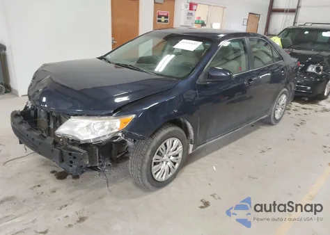 2014 Toyota Camry Le z USA, uszkodzony, nr VIN 4T1BF1FK1EU780995